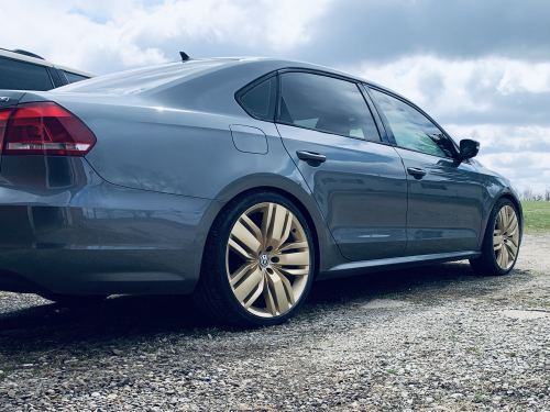 Changed wheel color again not as unhappy as the first. Also fitted with H&R sport springs and Koni adjustable struts. A huge improvement on handling.